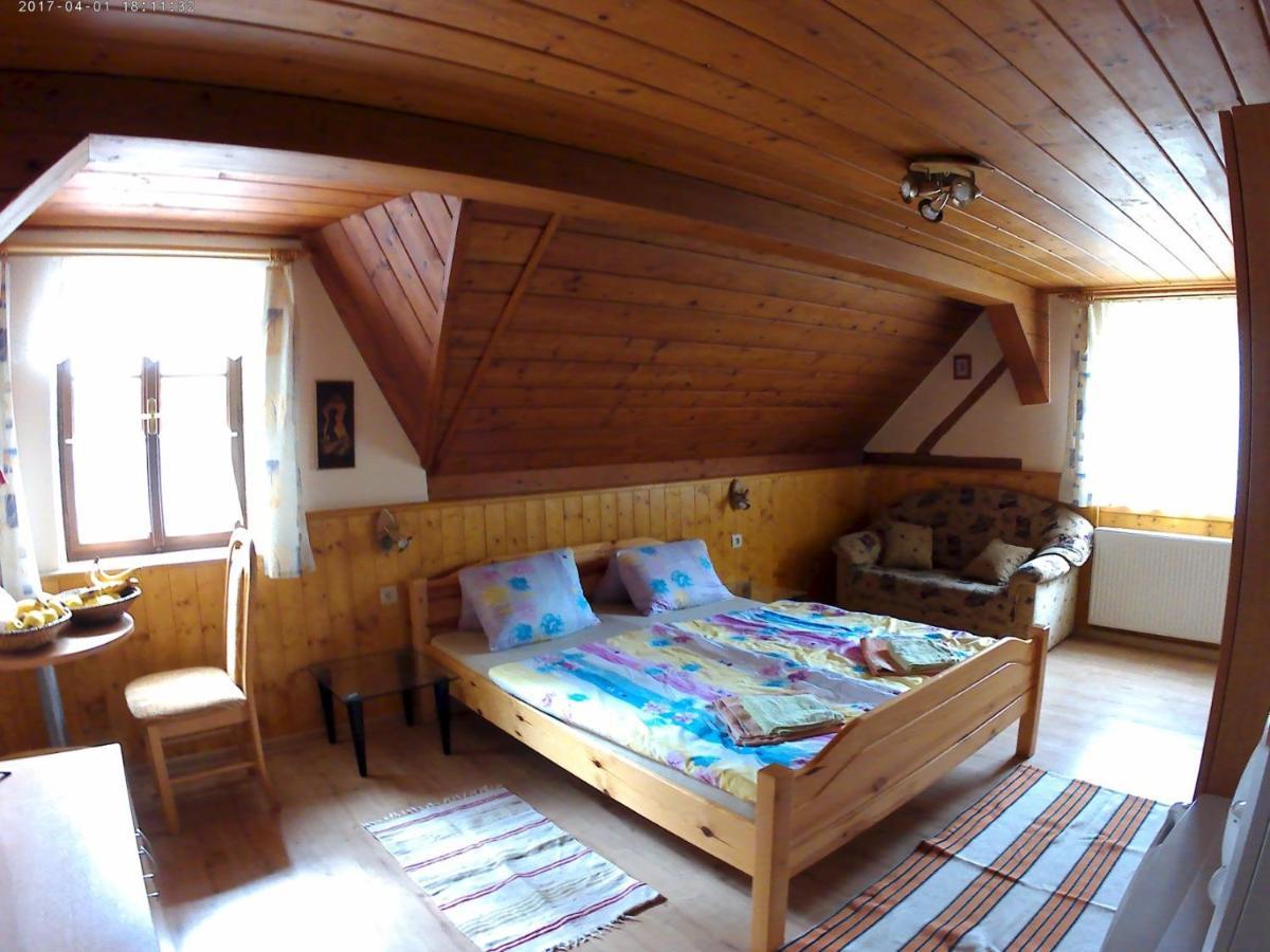 Ubytovani U Potoka Kunratice  Extérieur photo
